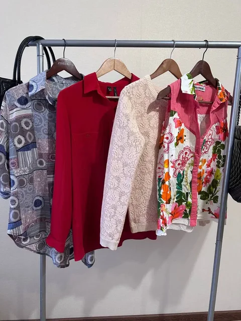 Рубашки женские размеры 42-44 - Перчатки в Краснодар