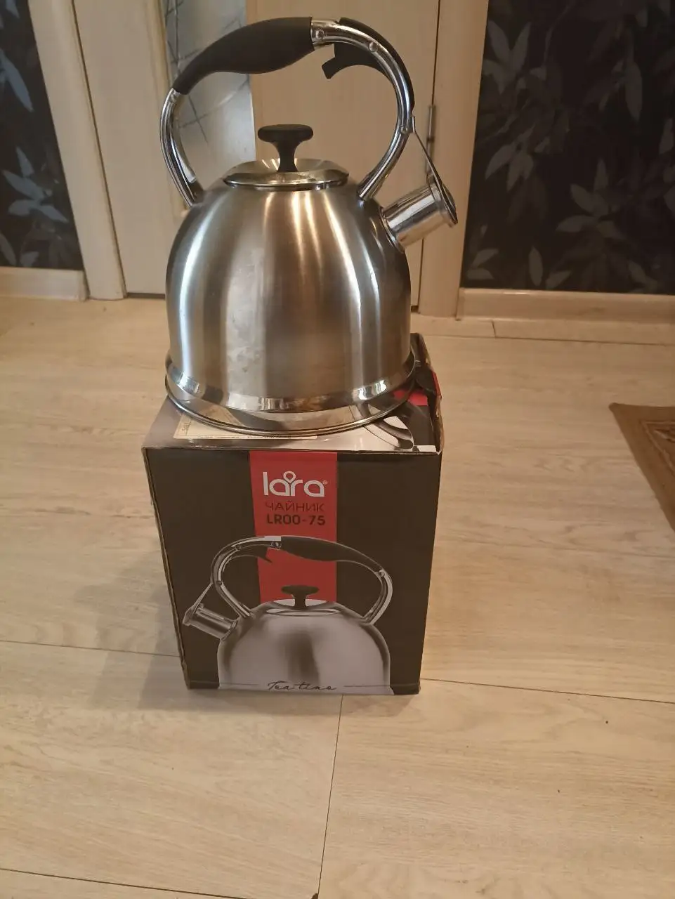Продам брендовый чайник Zala - Посуда и кухонная утварь (Барахолка) в Краснодар