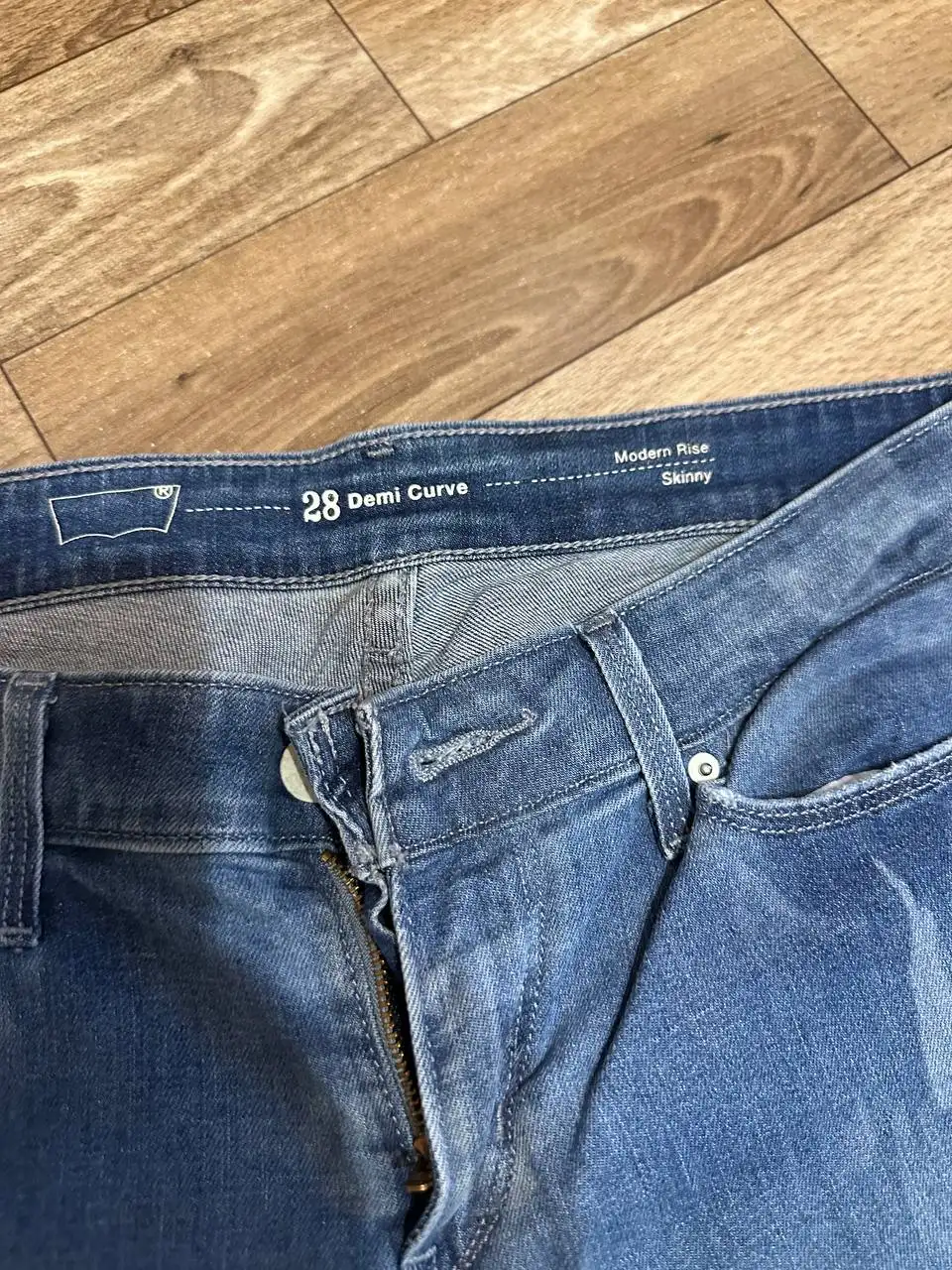 Джинсы Levi’s, O’STIN, SELA - Джинсы (Одежда) в Краснодар