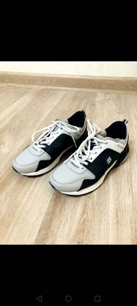 Женские кроссовки 39 размер - Обувь (Одежда) в Краснодар