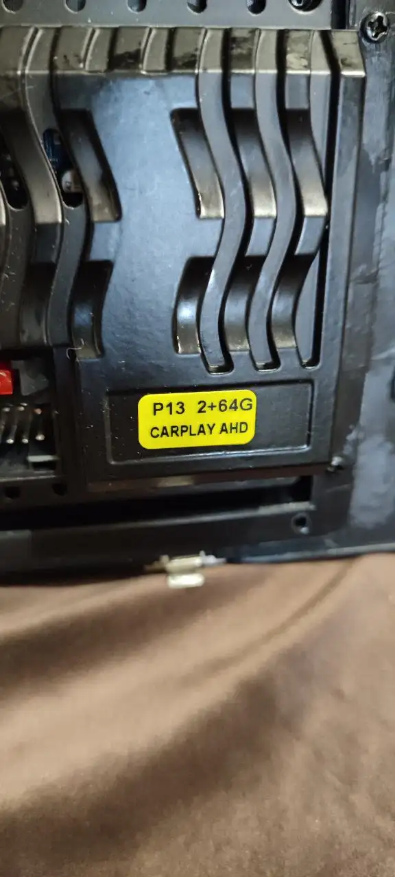 Автомагнитола на Volkswagen Jetta 6 - Аудио и мультимедиа (Авто) в Краснодар