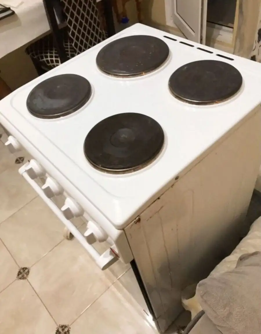 Продам электрическую плиту Cezaris - Барахолка в Краснодар