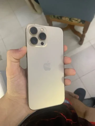 Продам iPhone 13 Pro Max 256 ГБ с заменой экрана и аккумулятора - Видеосвет в Краснодар