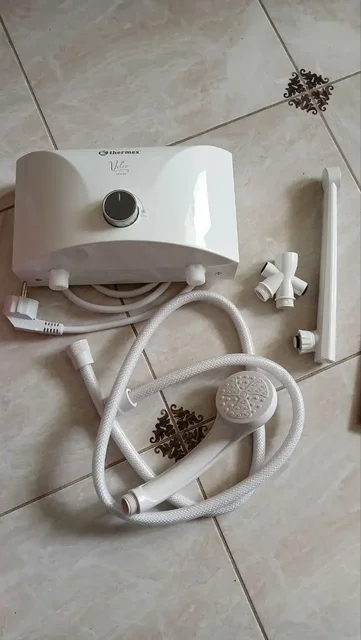 Продам электрический проточный водонагреватель Thermex Vetro - частное объявление в Краснодар