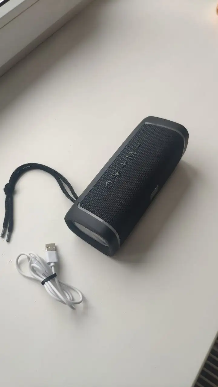 Блютуз колонки новая большая и маленькая - Аудиотехника (Электроника) в Краснодар