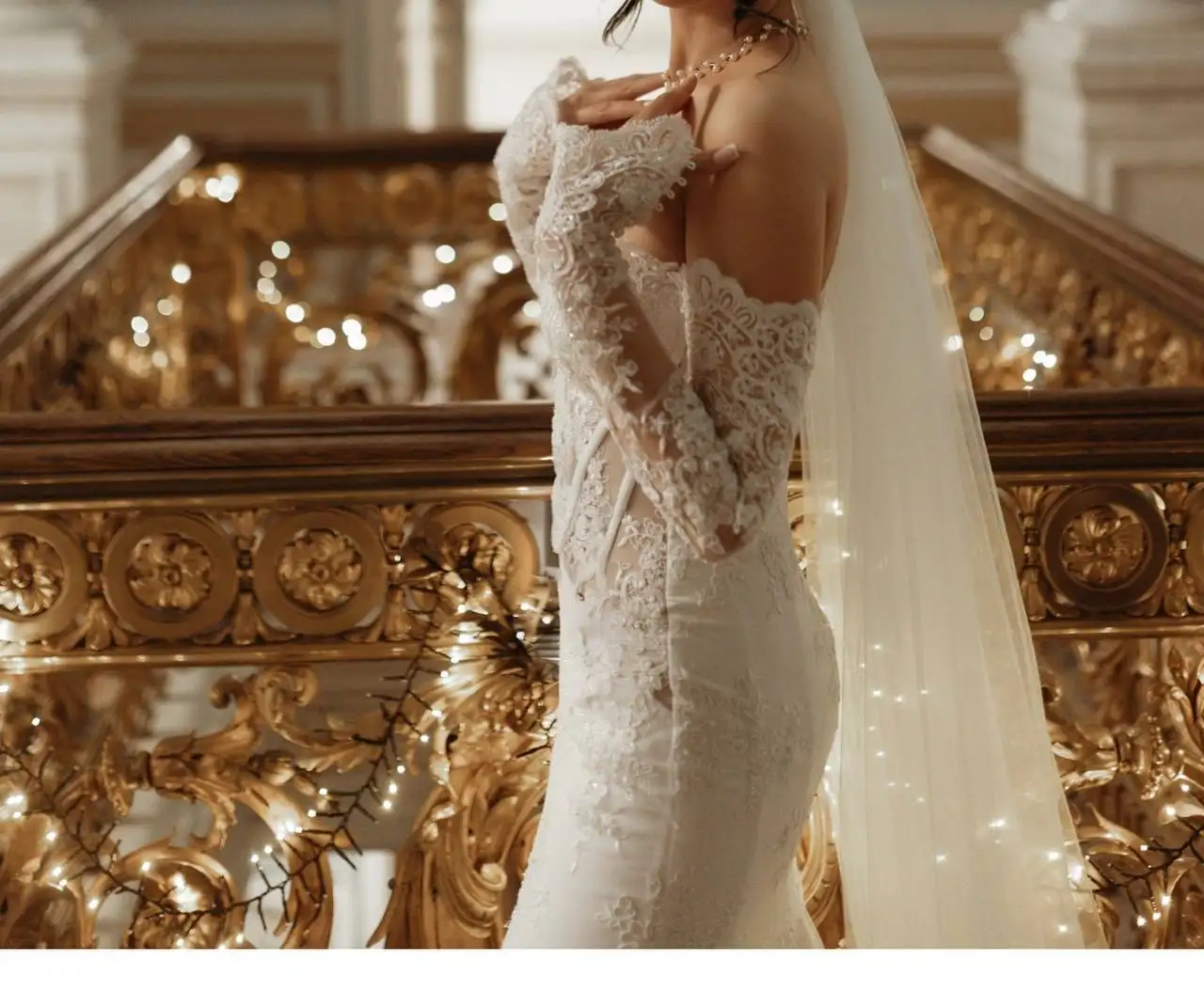 Свадебное платье с фатой в идеальном состоянии - Свадебная одежда (Одежда) в Краснодар