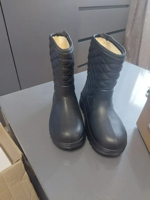Новая обувь: резиновые сапоги и ботильоны разных размеров - частное объявление в Краснодар