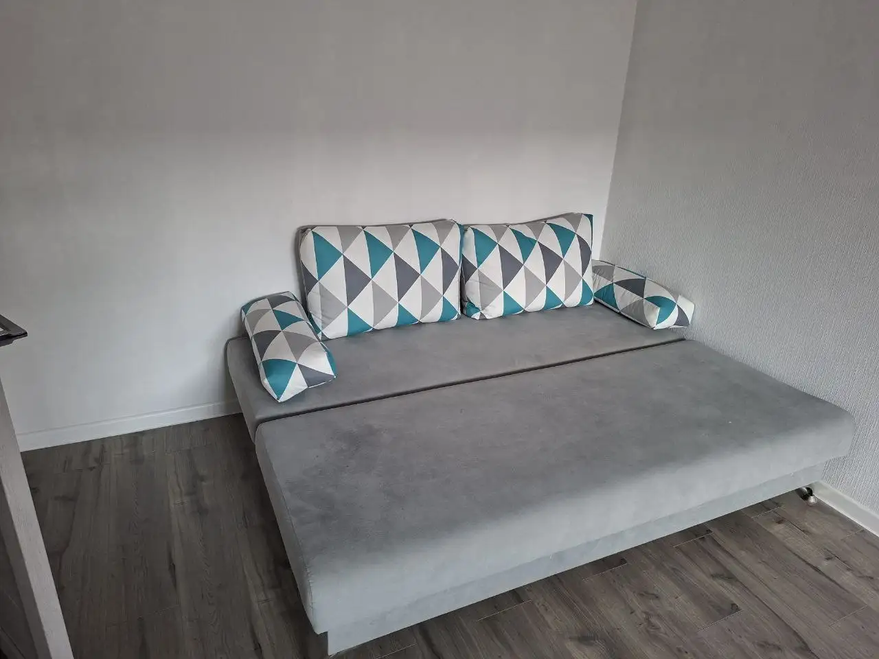 Продам диван с местом для хранения - Мебель (Для дома и дачи) в Краснодар