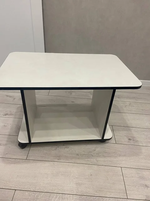 Продажа журнального стола и тумбочки - Удобрения в Краснодар