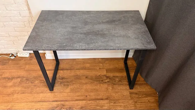 Лофт стол в идеальном состоянии - Мебель для ванной в Краснодар