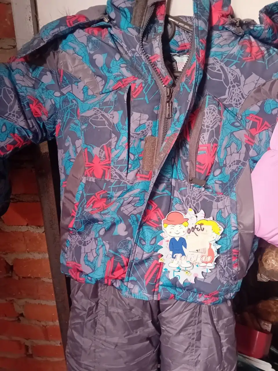 Распродажа детских костюмов при закрытии магазина - Детская одежда (Товары для детей) в Краснодар