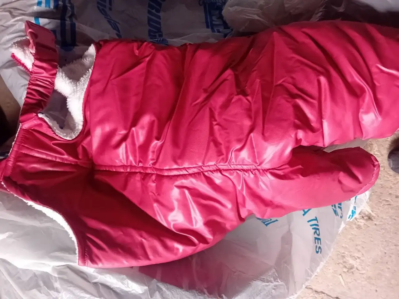 Распродажа детских костюмов при закрытии магазина - Детская одежда (Товары для детей) в Краснодар