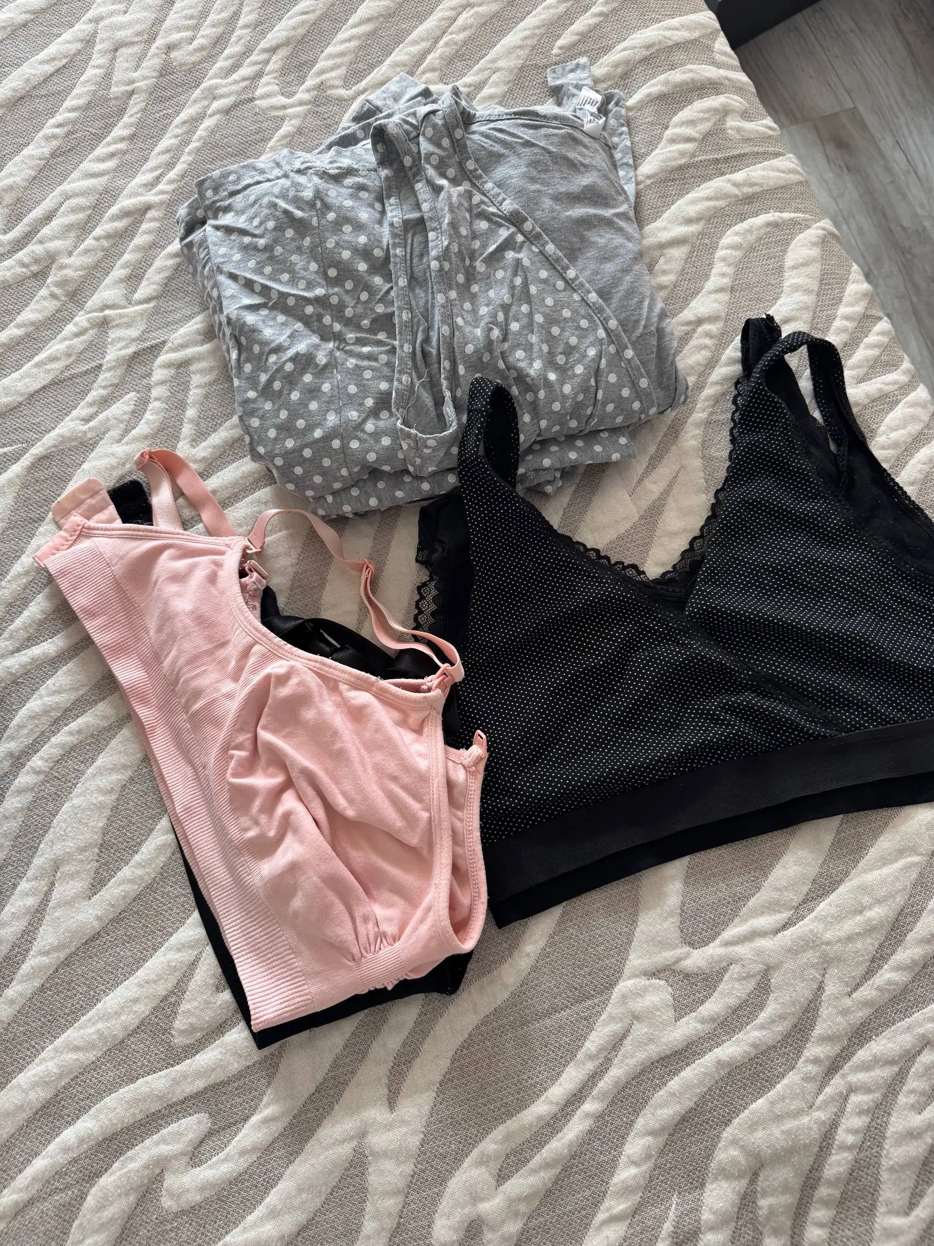 Пакет одежды для беременной размер 42-46 - Для беременных (Одежда) в Краснодар