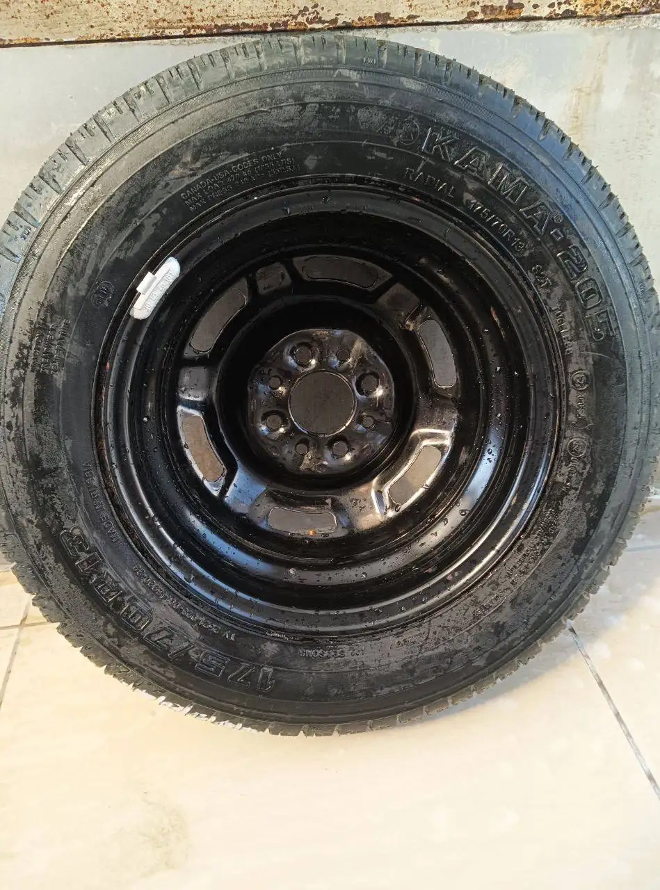 Продам колесо на летней резине 13R - Колеса и диски (Запчасти) в Краснодар