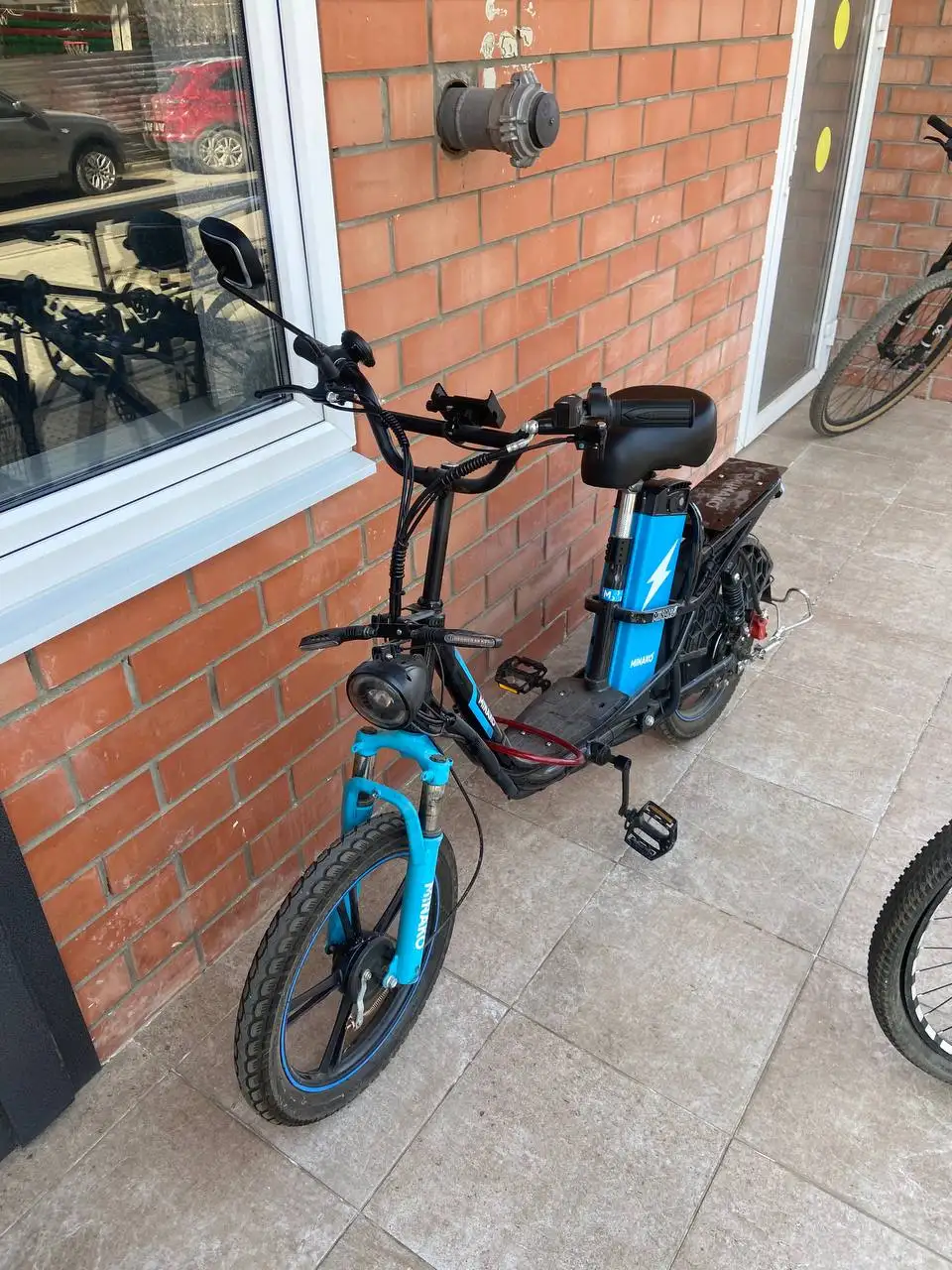 Электровелосипед Minako V8 Pro и шнековая соковыжималка BQ J2000 - Барахолка в Краснодар