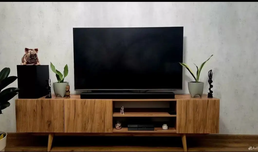 Напольная тумба под ТВ деревянная коричневая - Мебель (Для дома и дачи) в Краснодар