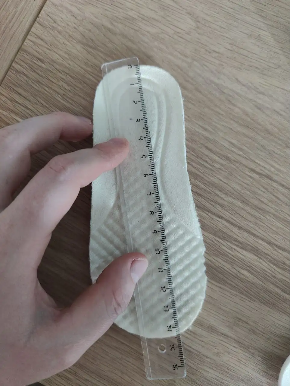 Кроссовки на девочку 23 размер, хорошее состояние - Детская обувь (Одежда) в Краснодар