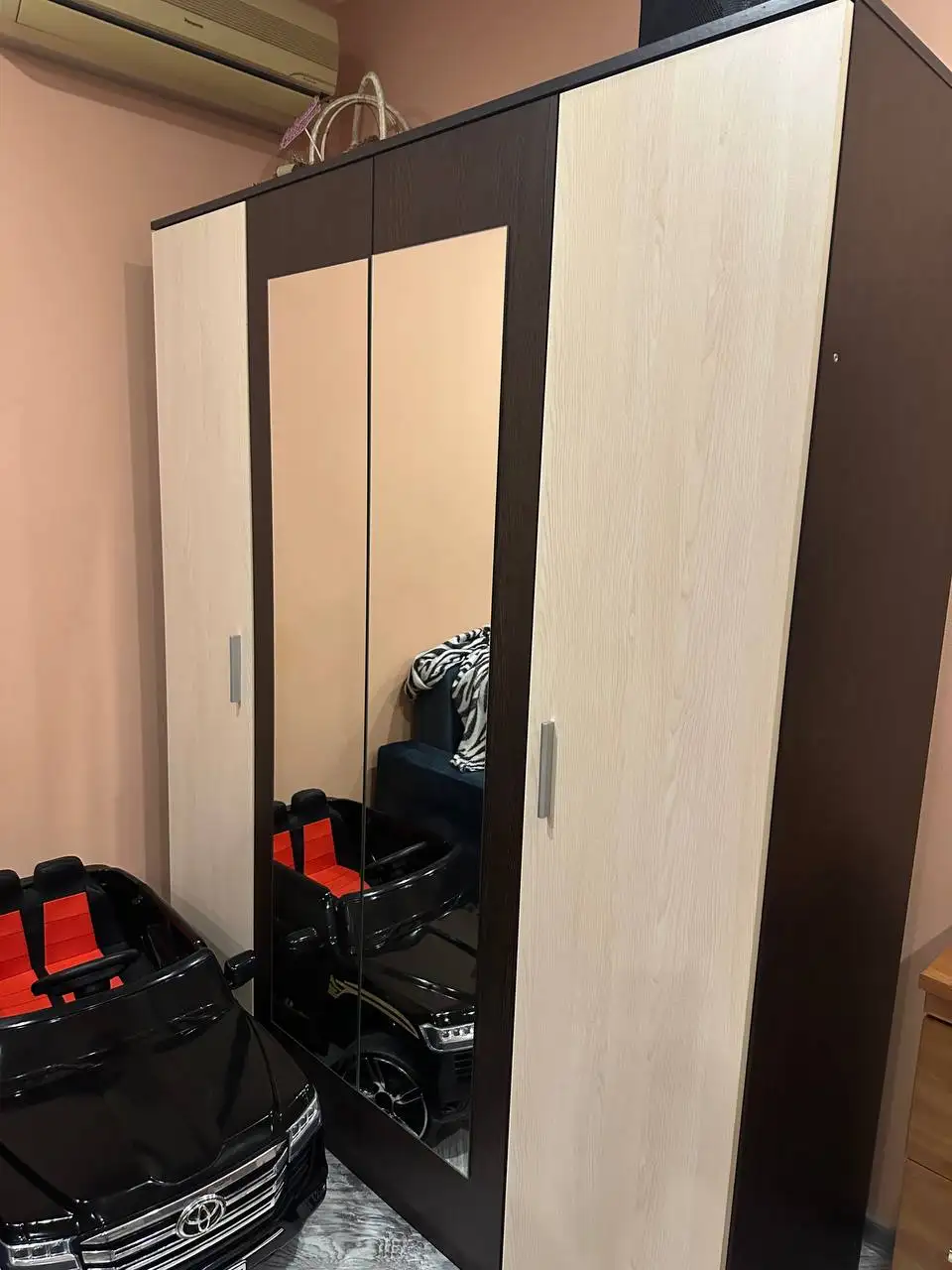 СРОЧНО! Распродажа мебели в Краснодаре - Мебель (Барахолка) в Краснодар