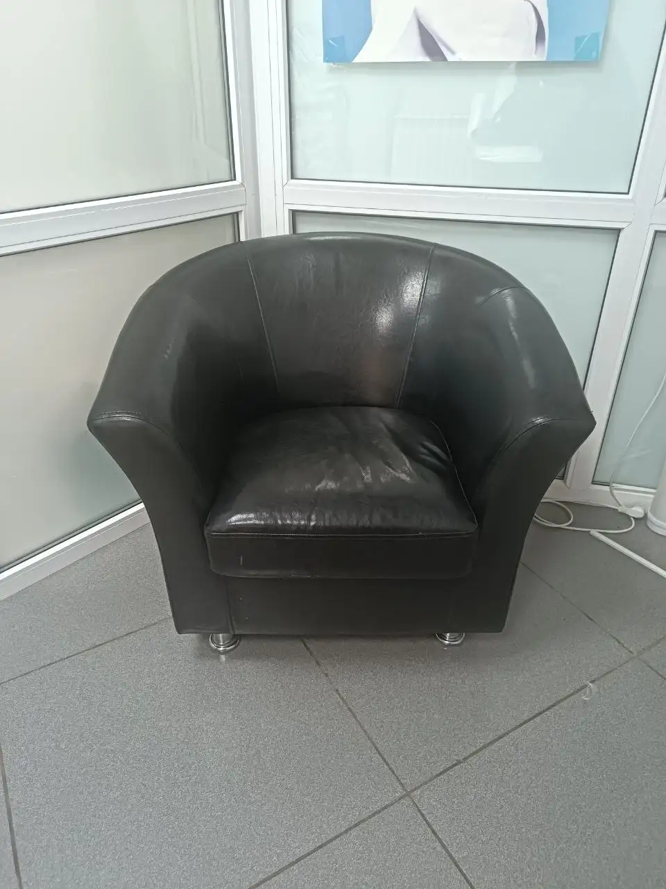 Продам кожаное кресло в идеальном состоянии - Мебель (Барахолка) в Краснодар