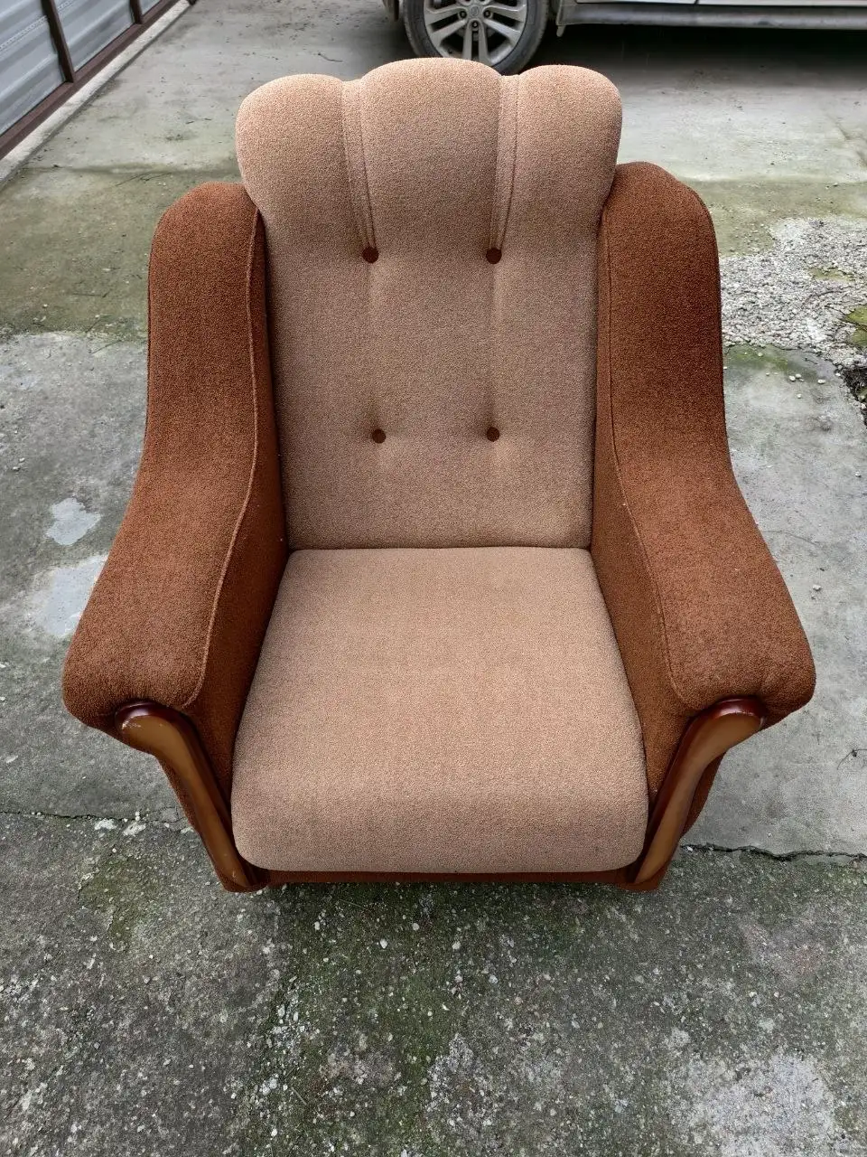 Продам комплект кресел — 2 штуки - Мебель (Для дома и дачи) в Новодмитриевская