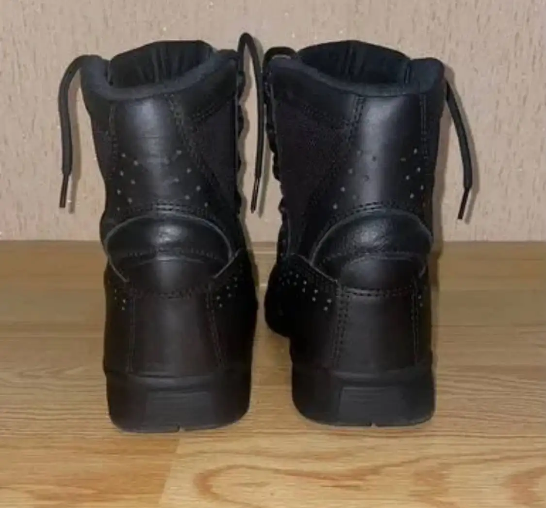 Берцы б/у состояние 5/5 размер 41 - Обувь (Одежда) в Краснодар