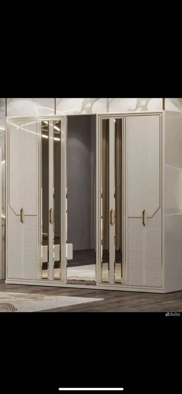 Шкаф, кровать, тумба и туалетный стол из МДФ крем-золото - Мебель (Для дома и дачи) в Краснодар