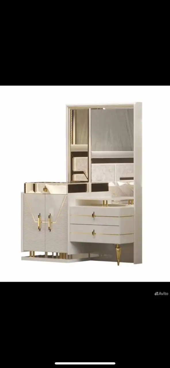 Шкаф, кровать, тумба и туалетный стол из МДФ крем-золото - Мебель (Для дома и дачи) в Краснодар