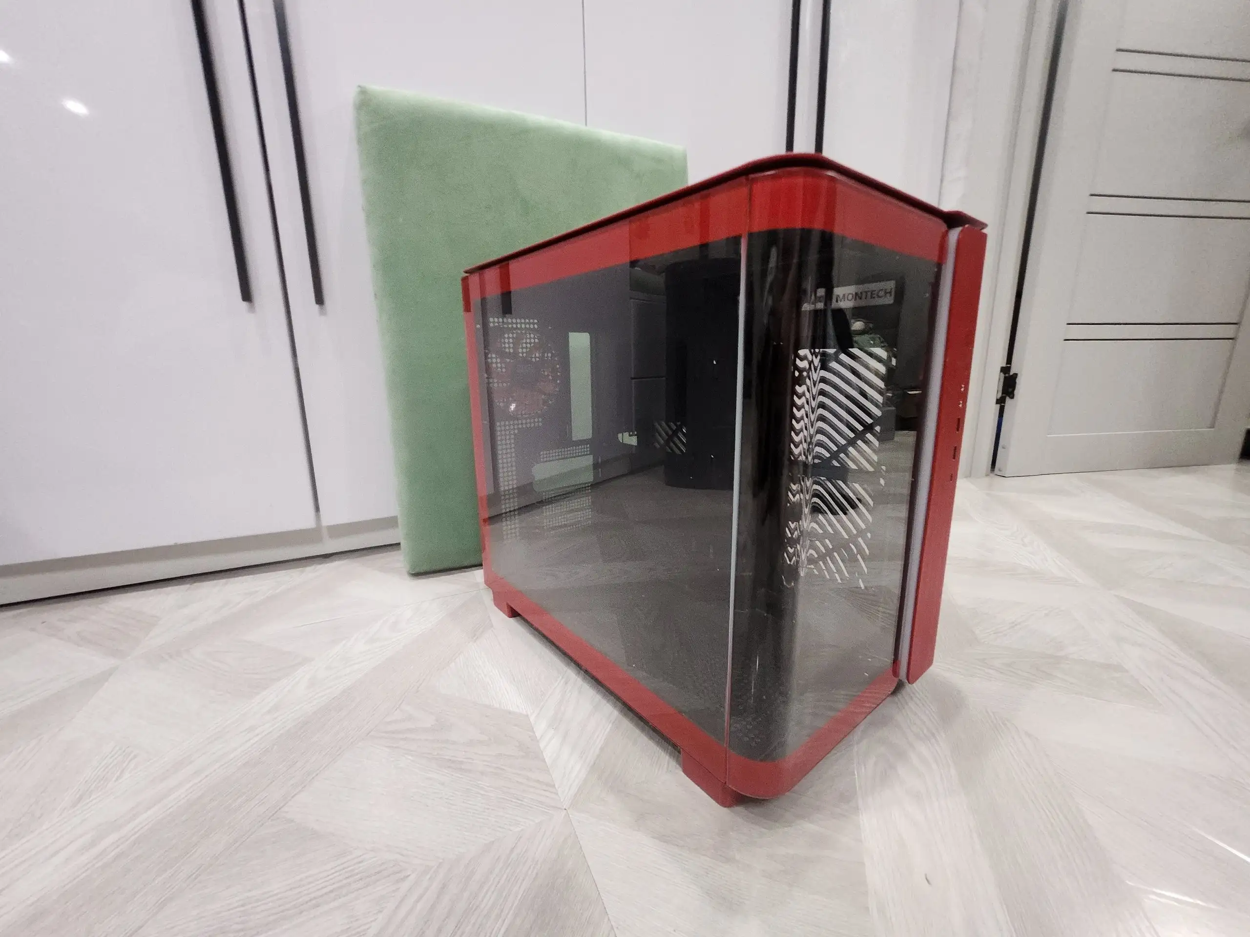 Стол, стул, корпус king 95 - Барахолка в Краснодар