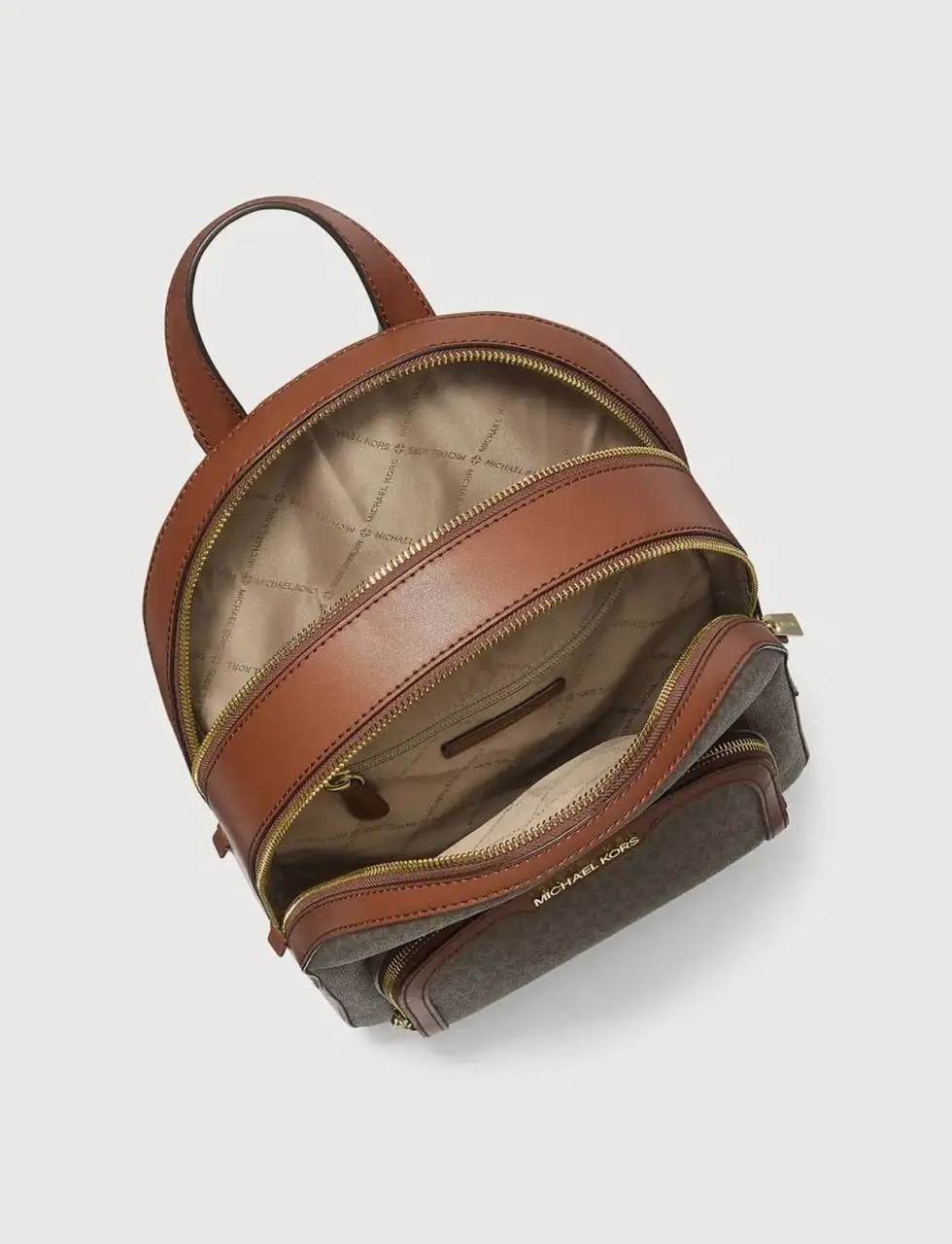 Продам новый кожаный фирменный рюкзак - Барахолка в Краснодар