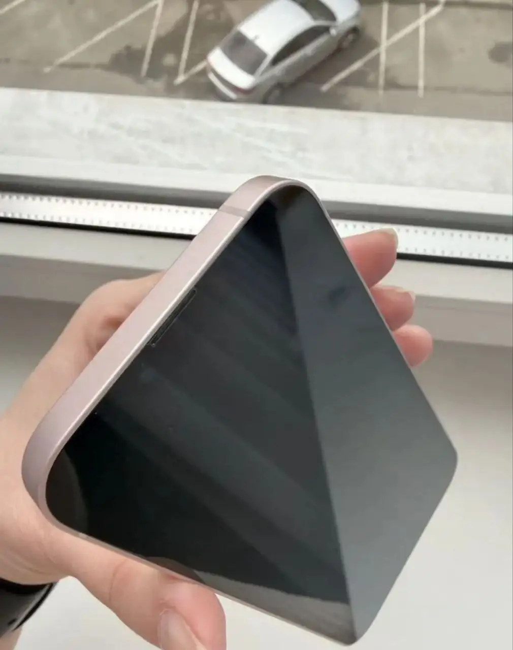 Продажа iPhone 13 128 ГБ розовый - Смартфоны (Электроника) в Краснодар