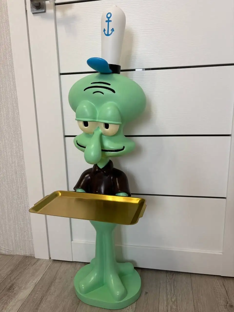 Декоративный стол Сквидвард из SpongeBob - Барахолка в Краснодар