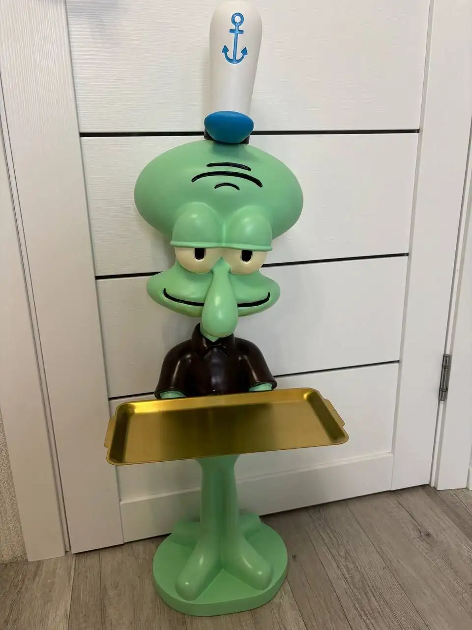 Декоративный стол Сквидвард из SpongeBob - Барахолка в Краснодар