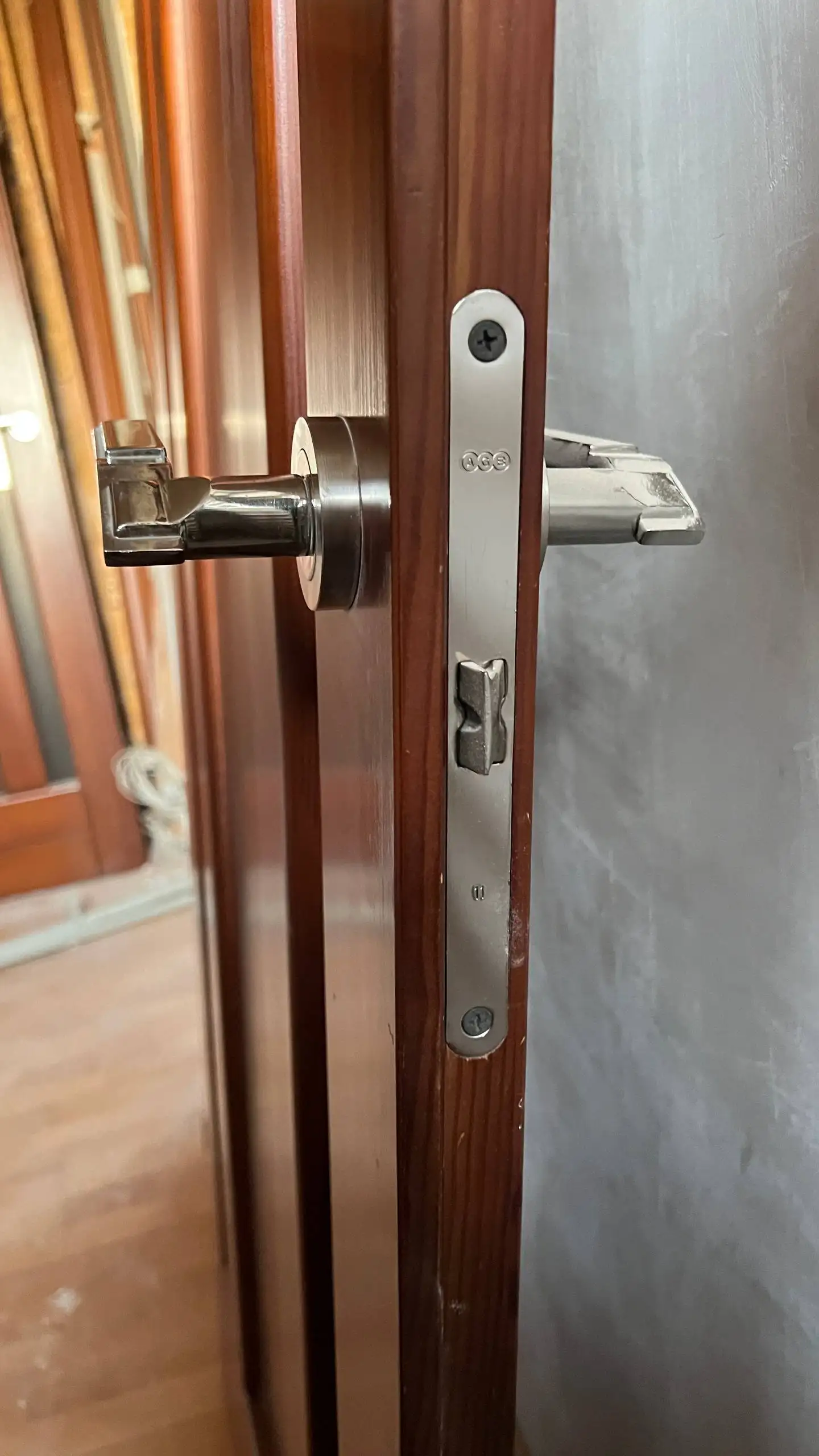 Продажа межкомнатных дверей - Барахолка в Краснодар