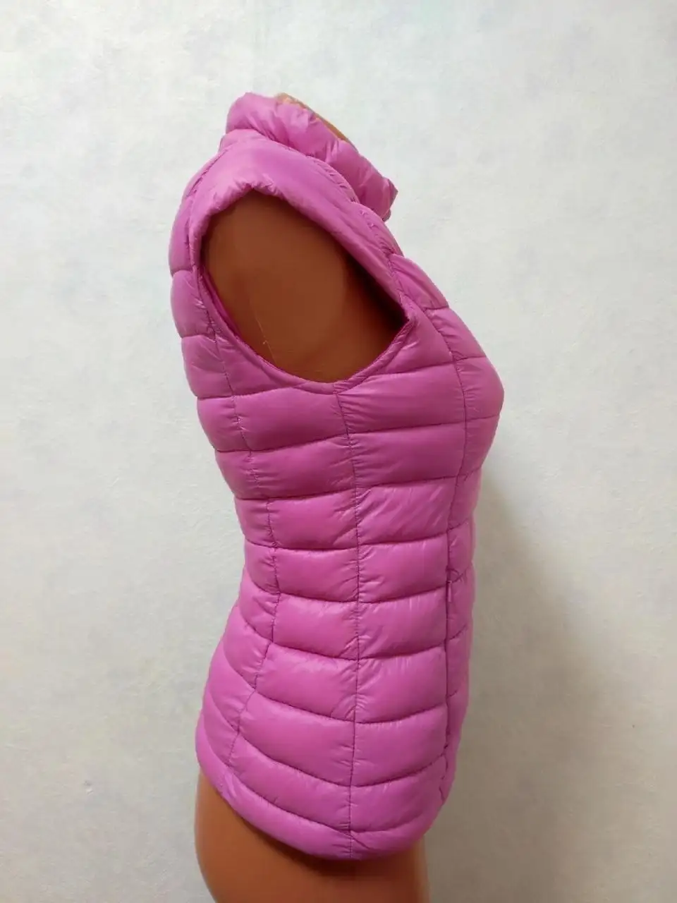 Тёплая розовая жилетка Oodji размер 40-42 - Верхняя одежда (Одежда) в Краснодар