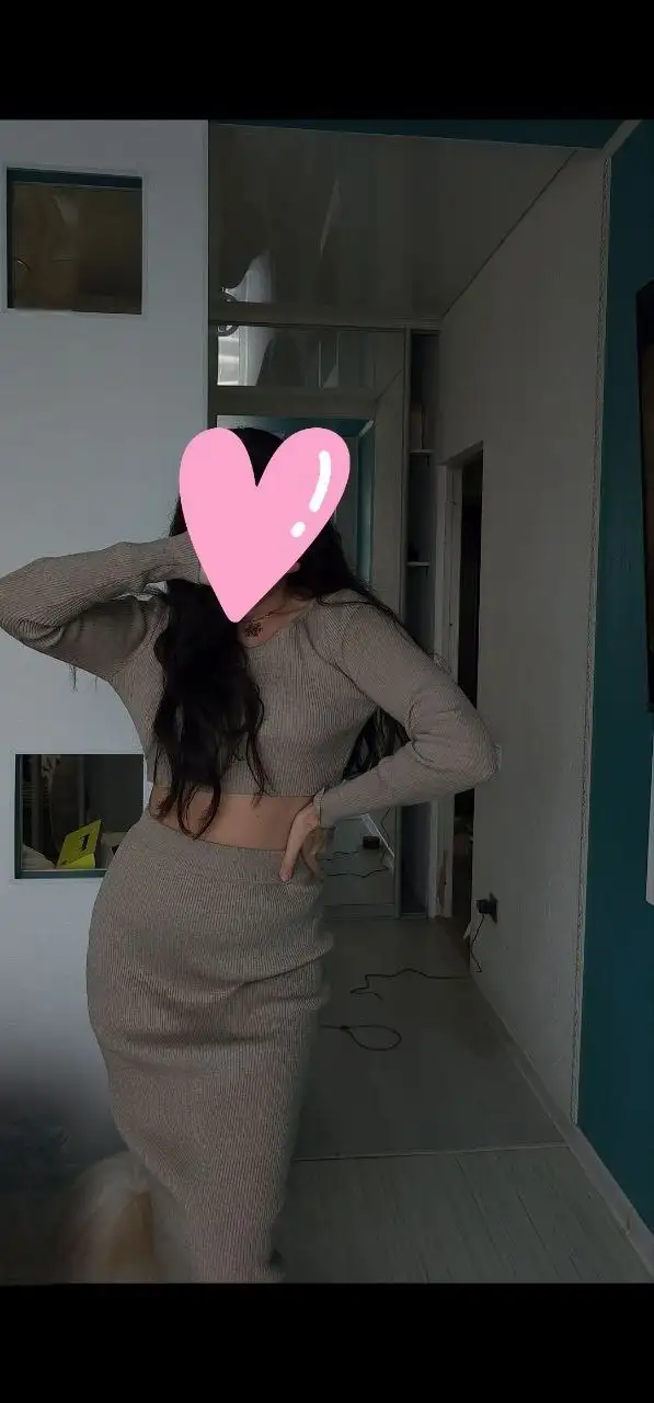 Продажа платьев и костюмов размер 42-44 - Платья и костюмы (Одежда) в Краснодар