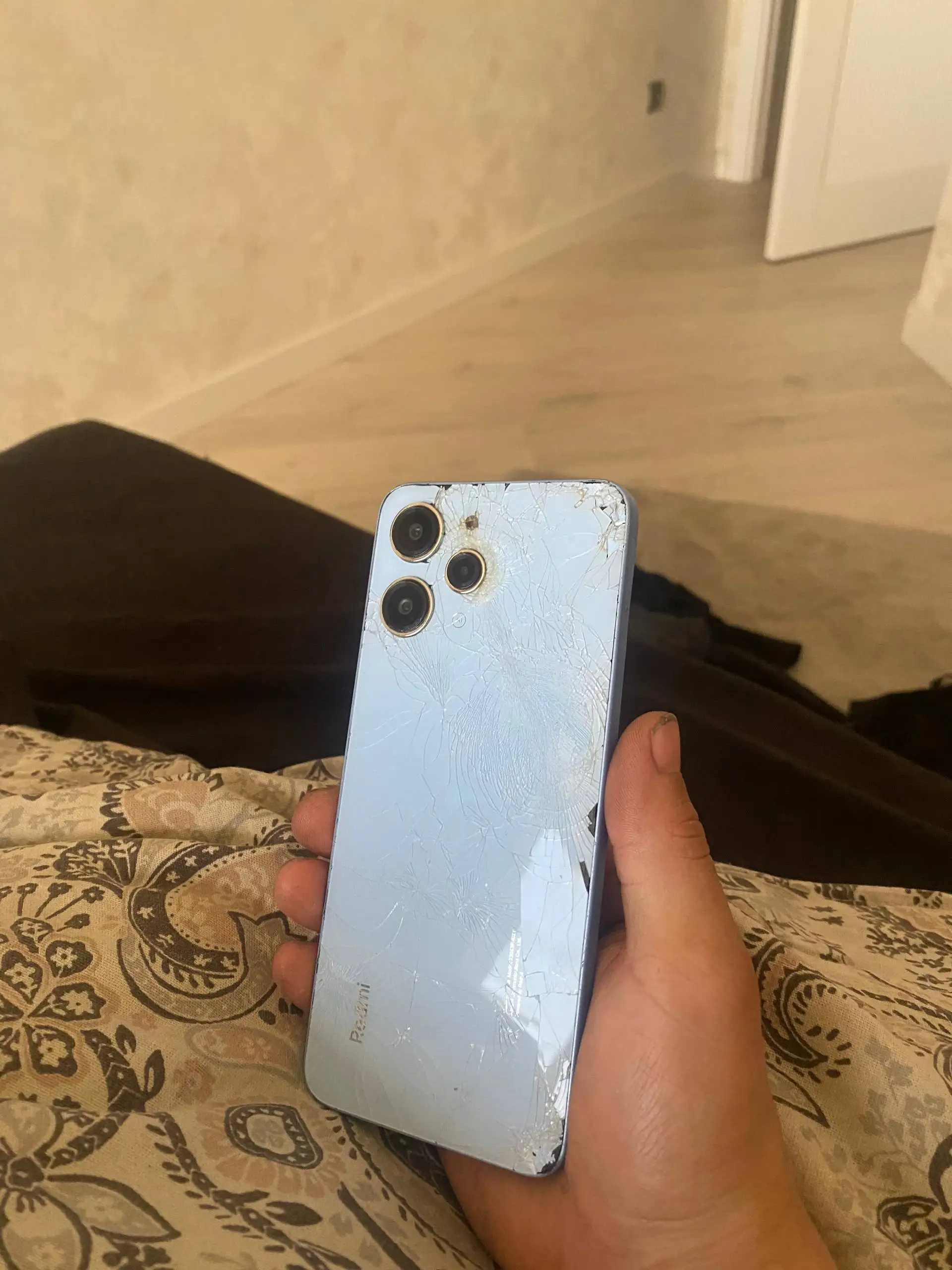 Продам товар за 1000 - Барахолка в Краснодар