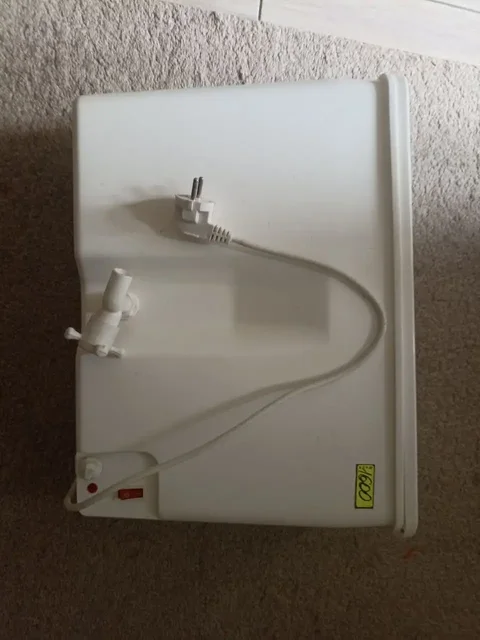 Водонагреватель электрический 17 литров - Водонагреватели в Краснодар