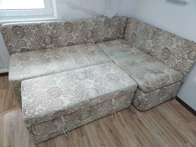 Угловой диван бесплатно - Для дома и дачи в Краснодар