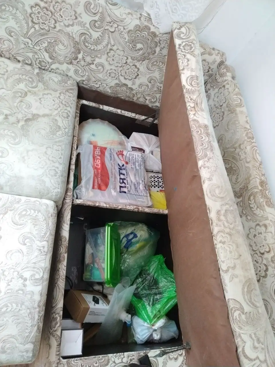 Угловой диван бесплатно - Мебель (Для дома и дачи) в Краснодар