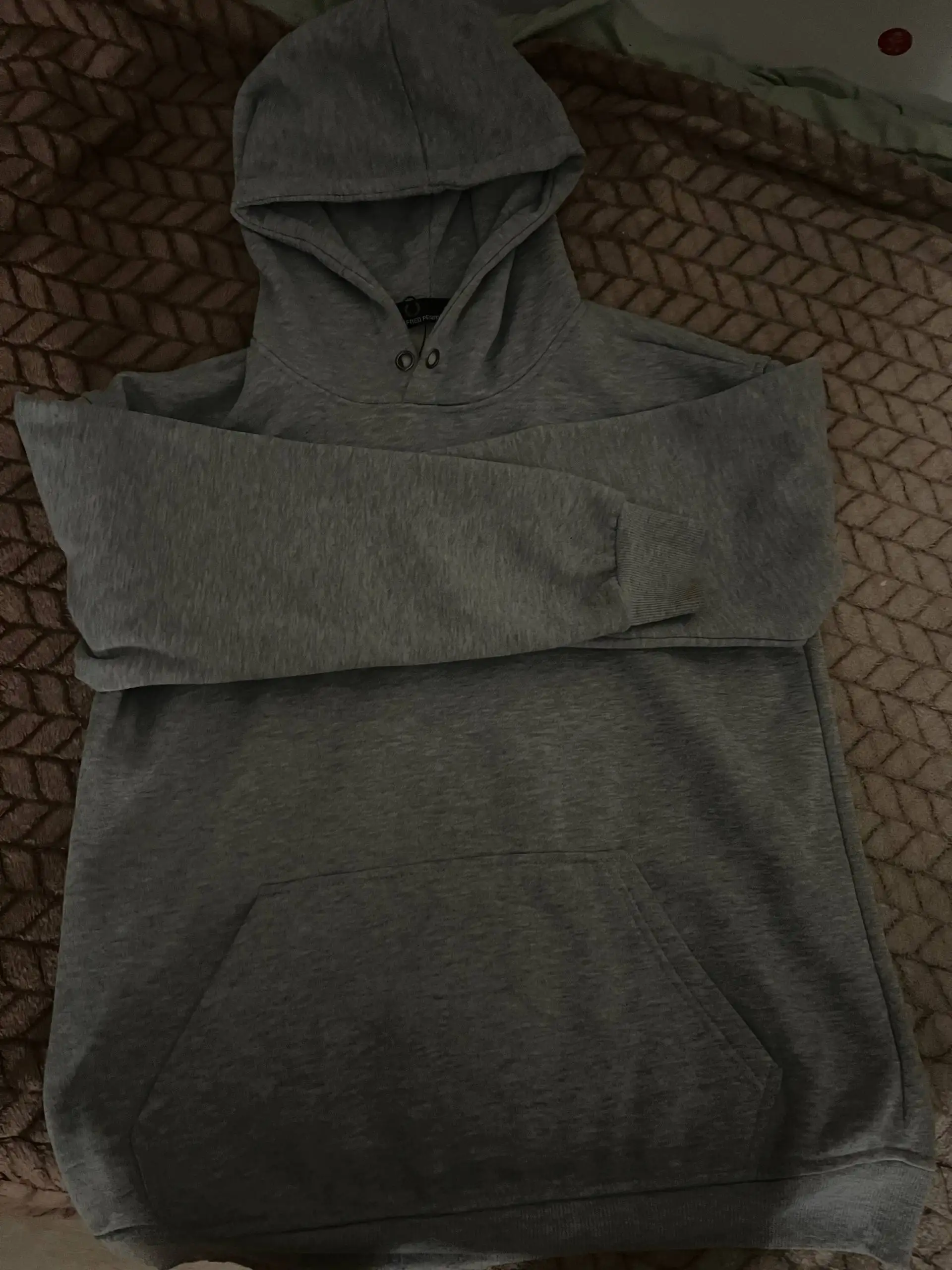 Продаю пуховик Fred Perry утепленный - Верхняя одежда (Одежда) в Краснодар