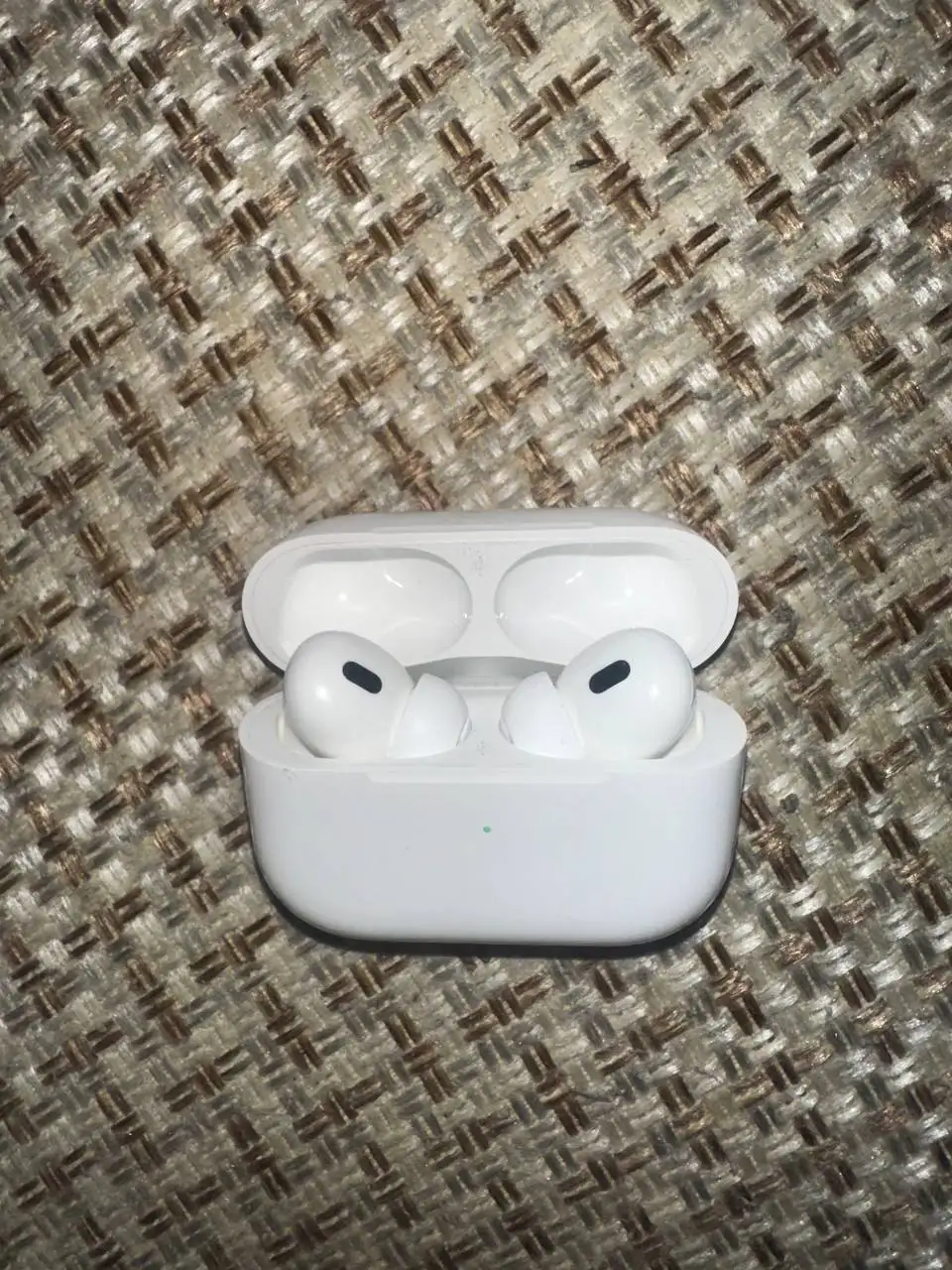 Airpods Pro 2 оригинал с заменой наушников - Электроника в Краснодар