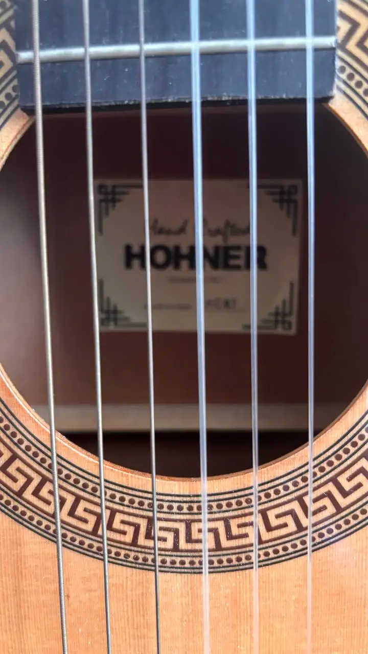 Гитара Hohner Hc03 в идеальном состоянии - Музыкальные инструменты (Хобби и отдых) в Краснодар