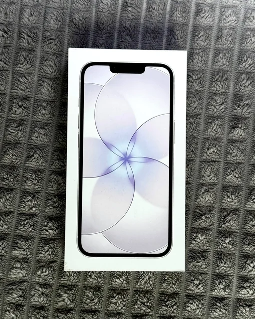 Новый iPhone 17e 256GB - Комплектующие и запчасти в Краснодар