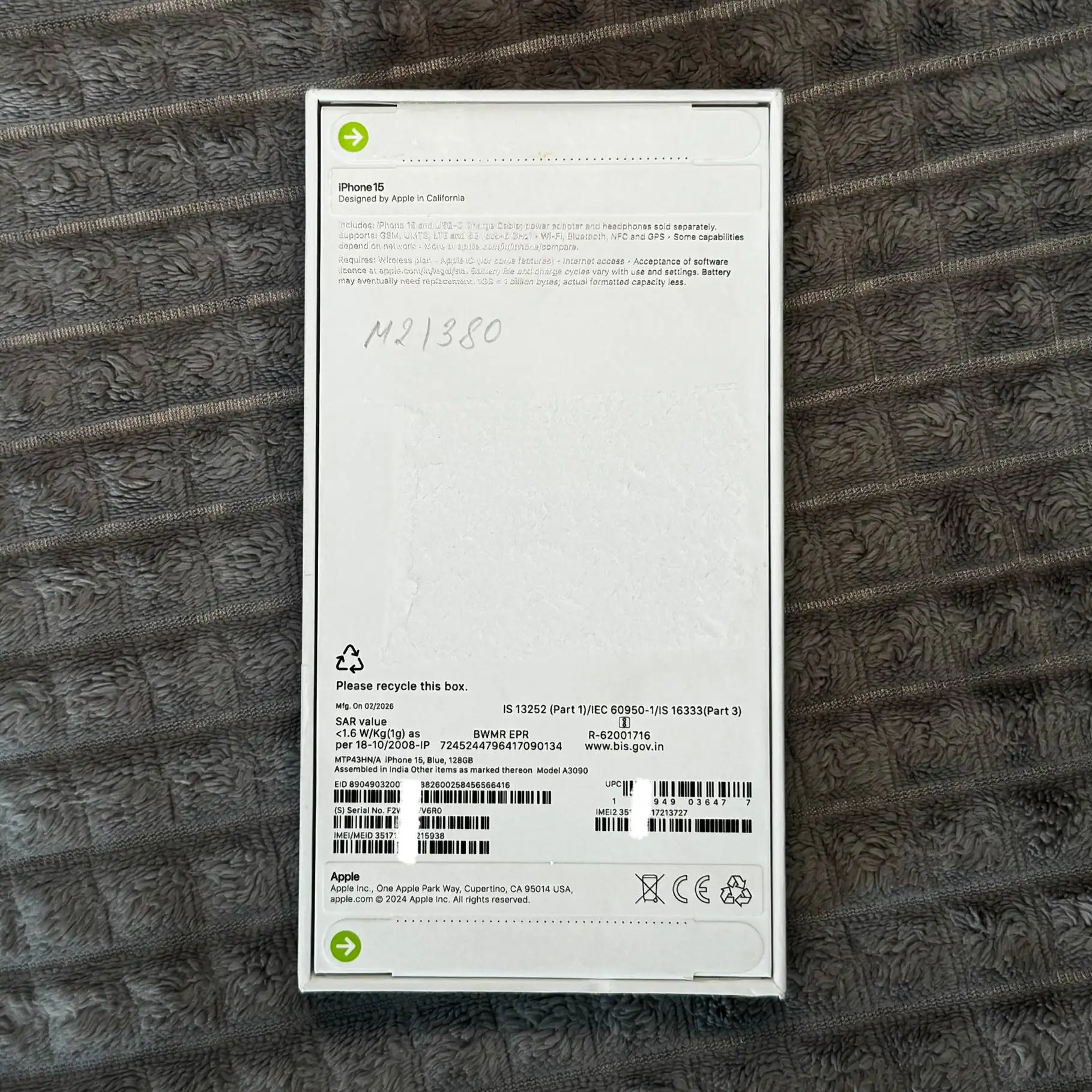 iPhone 15 128GB синий новый - Мобильные телефоны (Электроника) в Краснодар