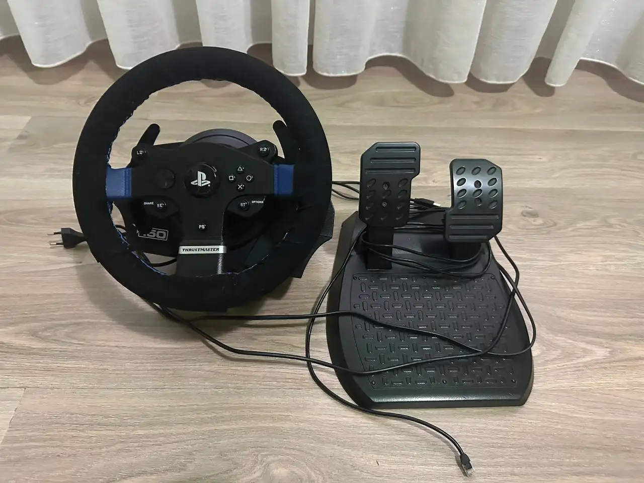 Продам руль Thrustmaster T150 в отличном состоянии - null (Хобби и отдых) в Краснодар