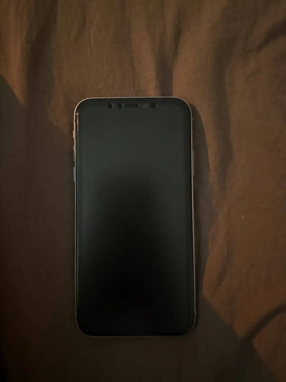 Продажа iPhone с дефектами - Смартфоны (Электроника) в Краснодар