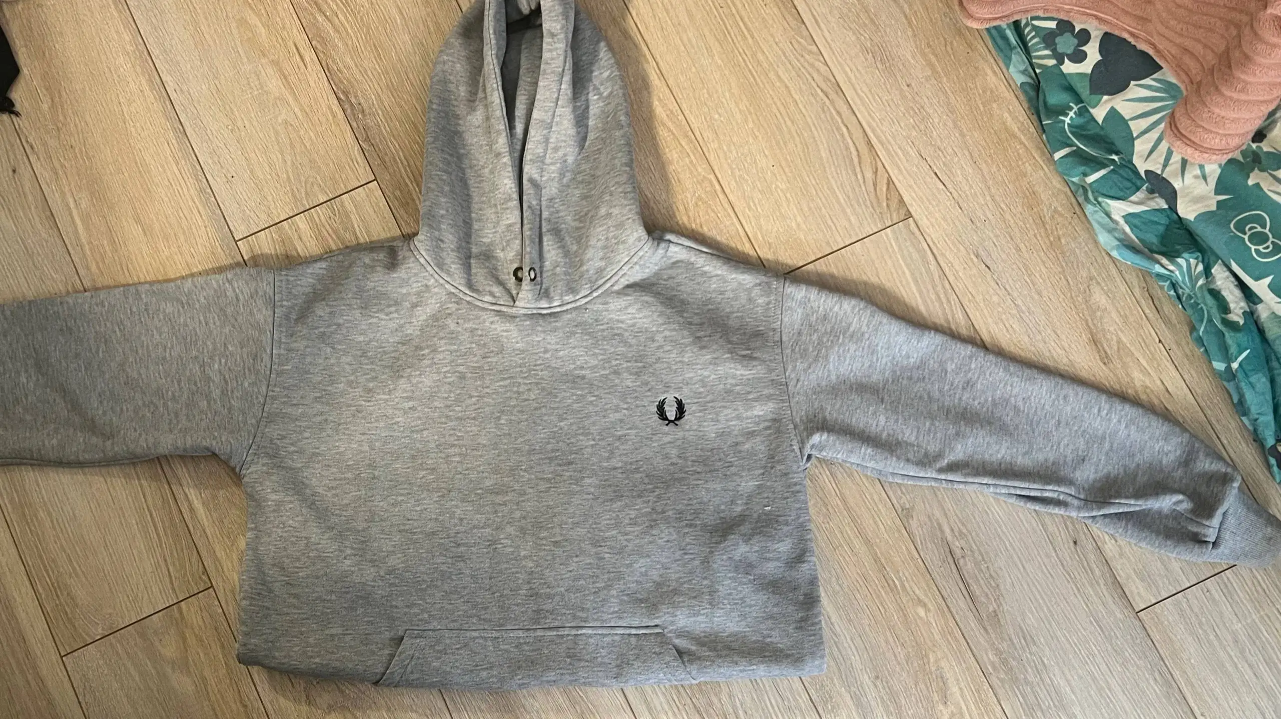 Толстовка Fred Perry оригинал размер M - Верхняя одежда (Одежда) в Краснодар