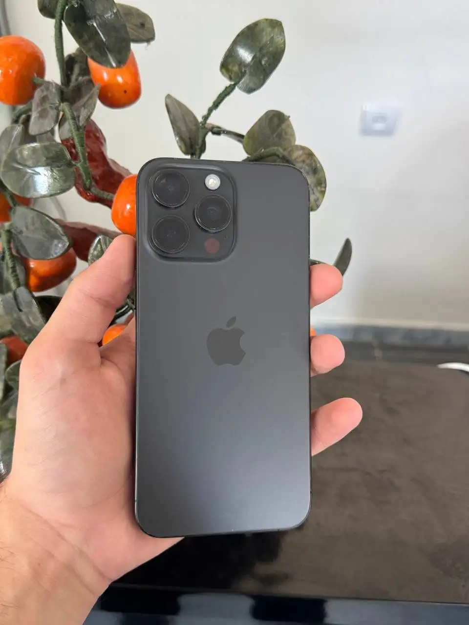 iPhone 15 Pro Max 256GB черный - Смартфоны (Электроника) в Краснодар