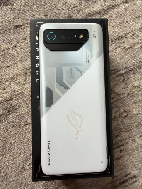 Продам ASUS ROG Phone 7 - частное объявление в Краснодар