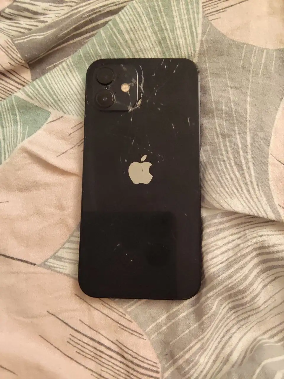 Продам iPhone 12 128GB, торг уместен - Смартфоны (Электроника) в Краснодар